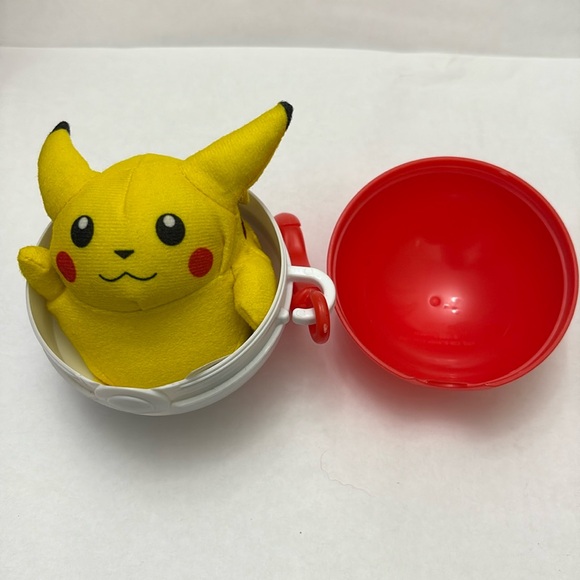 1999 Burger King Pokemon #25 Pikachu with Pokeball - Picture 9 of 13